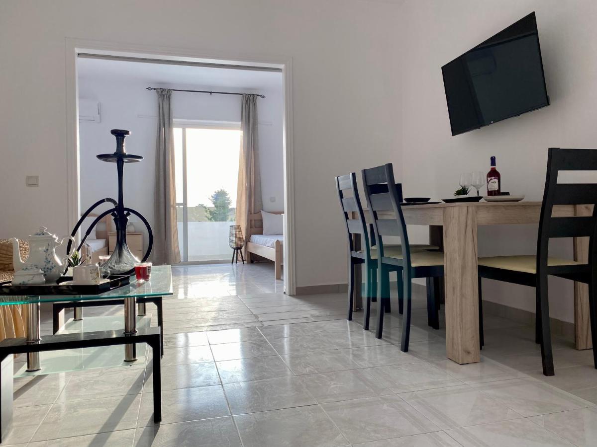 Central, Sunny & Spacious Apartment, In Kos, "1" Eksteriør billede